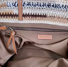 Load image into Gallery viewer, Woven Tote
