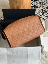 Load image into Gallery viewer, CC Hobo
