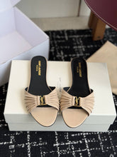 Load image into Gallery viewer, Leather Sandals
