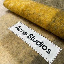 Load image into Gallery viewer, Wool Scarf
