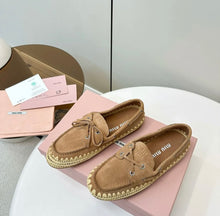 Load image into Gallery viewer, Suede Loafers
