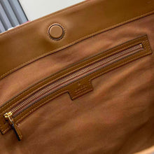 Load image into Gallery viewer, Beatrix Tote
