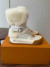 Load image into Gallery viewer, Fur Trainer Boots
