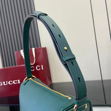 Load image into Gallery viewer, Half Horsebit Bag
