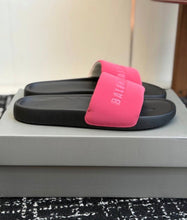 Load image into Gallery viewer, Logo Slides
