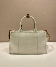 Load image into Gallery viewer, Linen Tote
