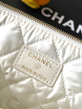 Load image into Gallery viewer, CC Pouch Large
