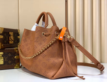 Load image into Gallery viewer, Bella Tote
