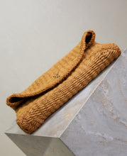 Load image into Gallery viewer, Cassandre Envelope Pouch
