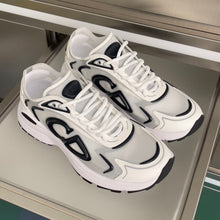 Load image into Gallery viewer, B30 Trainers

