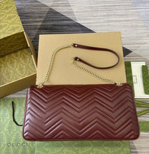 Load image into Gallery viewer, Marmont Large Shoulder Bag
