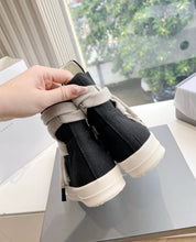 Load image into Gallery viewer, Hexa Trainers
