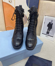 Load image into Gallery viewer, Leather Boots
