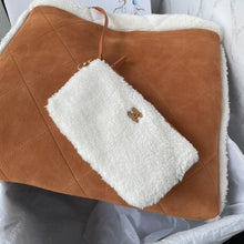 Load image into Gallery viewer, 22 Bag
