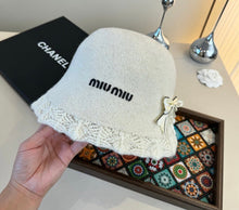 Load image into Gallery viewer, Wool Hat
