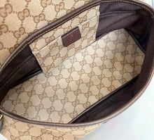 Load image into Gallery viewer, Madison Shoulder Bag
