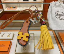 Load image into Gallery viewer, Sandal Bag Charm Keychain
