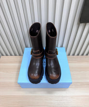 Load image into Gallery viewer, Leather Boots
