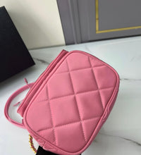 Load image into Gallery viewer, Quilted Bucket Bag
