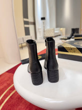 Load image into Gallery viewer, Leather Boots
