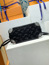 Load image into Gallery viewer, Alma BB
