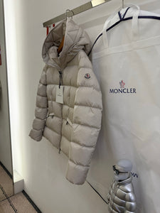 Avoce Jacket