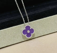 Load image into Gallery viewer, Alhambra Pendant
