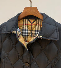 Load image into Gallery viewer, Quilted Jacket
