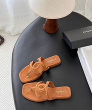 Load image into Gallery viewer, CC Sandals
