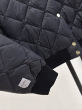 Load image into Gallery viewer, The Cube Reversible Jacket

