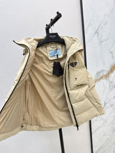 Load image into Gallery viewer, Logo Gilet
