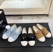 Load image into Gallery viewer, CC Pumps
