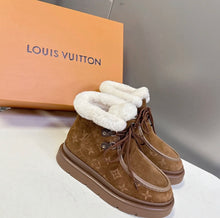 Load image into Gallery viewer, Cortina Boots
