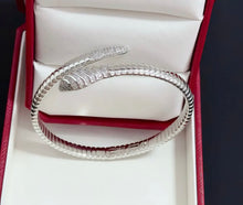 Load image into Gallery viewer, Serpent Bracelet
