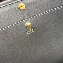 Load image into Gallery viewer, Tribeca Tote
