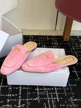 Load image into Gallery viewer, Suede Loafers
