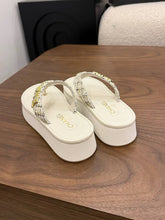 Load image into Gallery viewer, CC Sandals
