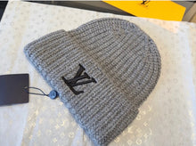 Load image into Gallery viewer, Wool Hat
