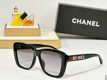 Load image into Gallery viewer, Logo Sunglasses
