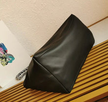 Load image into Gallery viewer, Leather Chain Tote
