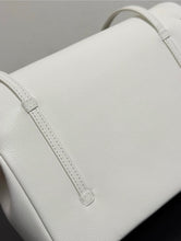 Load image into Gallery viewer, Small Flap Bag
