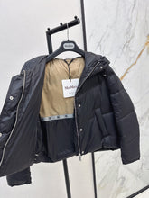 Load image into Gallery viewer, The Cube Jacket
