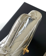 Load image into Gallery viewer, Lambskin Clutch
