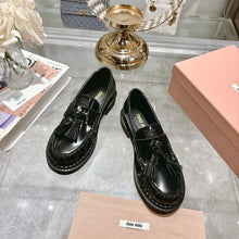 Load image into Gallery viewer, Leather Loafers
