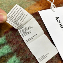 Load image into Gallery viewer, Wool Scarf
