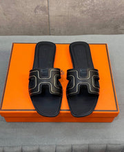 Load image into Gallery viewer, Oran Sandals
