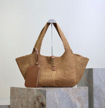 Load image into Gallery viewer, Bea Tote

