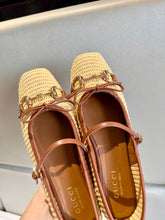 Load image into Gallery viewer, Ballerina Pumps
