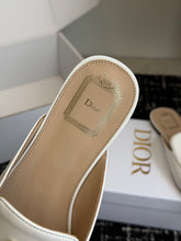 Load image into Gallery viewer, Leather Loafers
