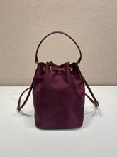 Load image into Gallery viewer, Duet Bucket Bag
